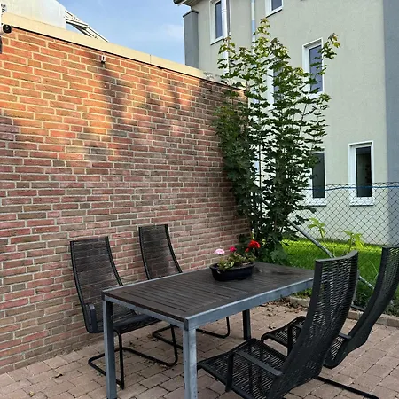 Ferienhaus Modern House 2, Bis 4 Person, Contactless Check-in, Free Parking, Vollsaniert Und Renoviert Dezember 2024 Gehrden (Lower-Saxony)