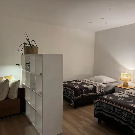 Modern House Gehrden 2, Bis 4 Person, Contactless Check-in, Free Parking, Vollsaniert Und Renoviert Dezember 2024 Tatil Evi