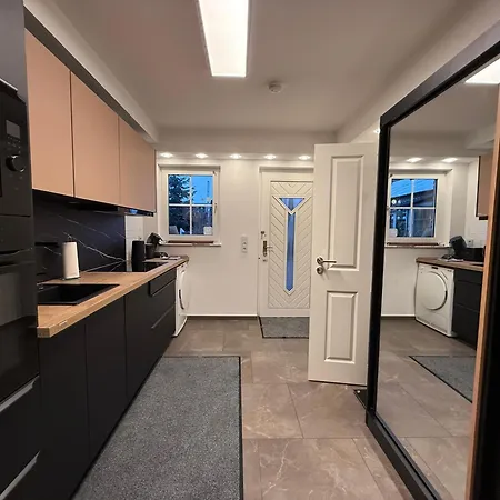 Modern House Gehrden 2, Bis 4 Person, Contactless Check-in, Free Parking, Vollsaniert Und Renoviert Dezember 2024 Tatil Evi *