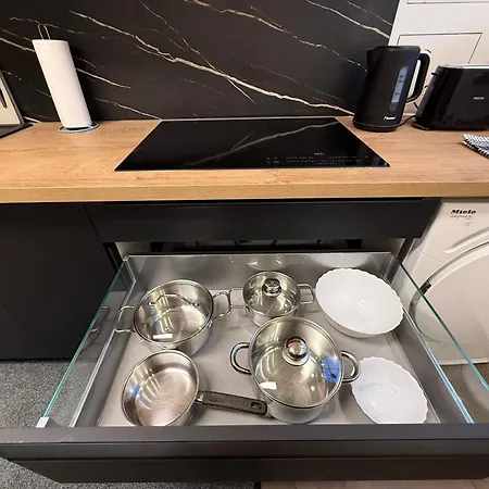Modern House 2, Bis 4 Person, Contactless Check-in, Free Parking, Vollsaniert Und Renoviert Dezember 2024 Prázdninový dům
