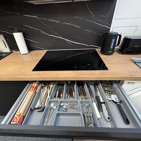 Modern House 2, Bis 4 Person, Contactless Check-in, Free Parking, Vollsaniert Und Renoviert Dezember 2024 Prázdninový dům *