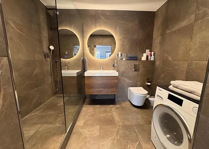 Casa vacanze Modern House 2, Bis 4 Person, Contactless Check-in, Free Parking, Vollsaniert Und Renoviert Dezember 2024 Gehrden (Lower-Saxony)